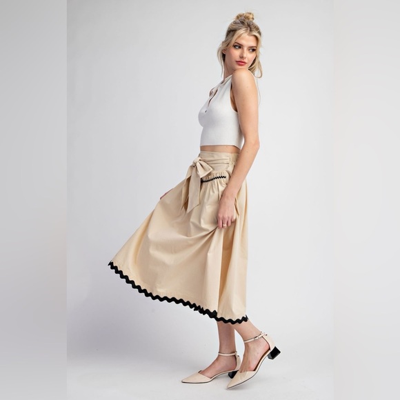 Bow Front Ric Rac Trim A-Line Midi Skirt - eesome - Picture 2 of 8